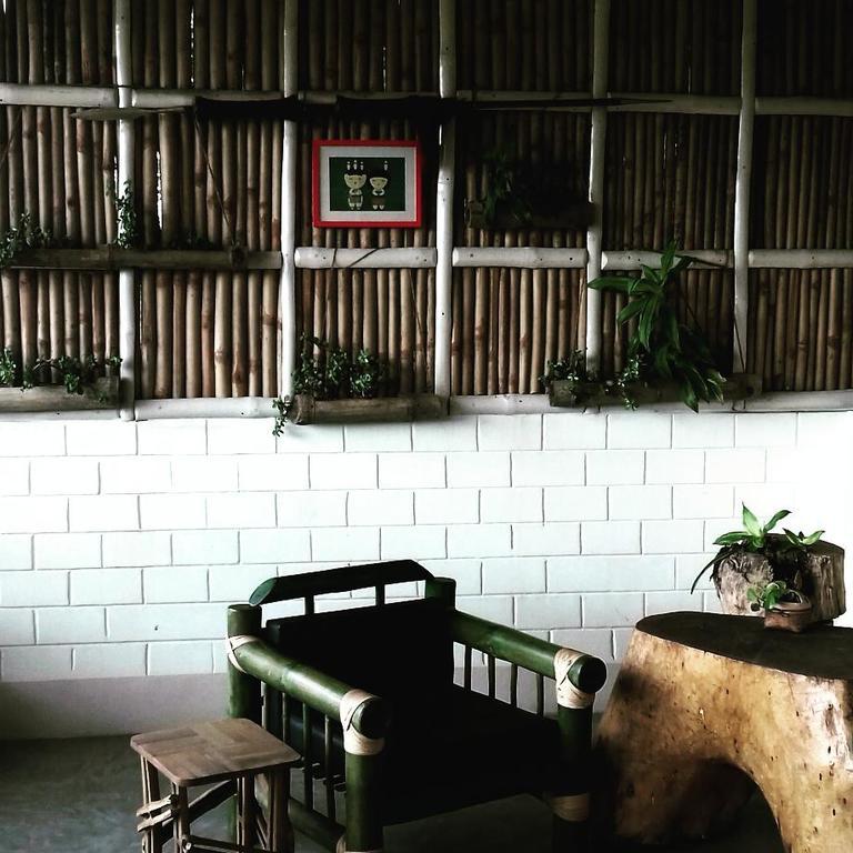 Longchen Homestay Dimāpur Buitenkant foto
