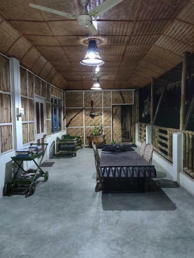 Longchen Homestay Dimāpur Buitenkant foto